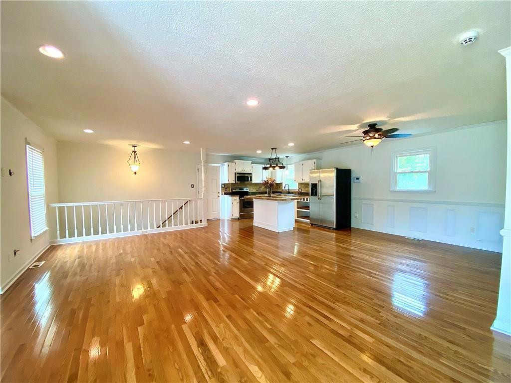 606 Ivey Road Graham, NC 27253 - Photo 3 of 33 Gallery Image 3