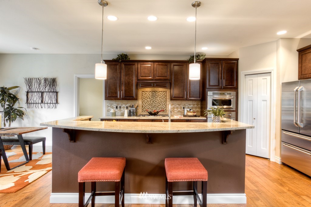 21411 35th Avenue Southeast, Unit 2 Bothell, WA 98021 - Photo 8 of 24