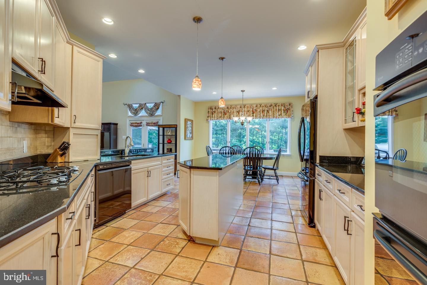 7 Castle Road Shamong, NJ 08088 - Photo 15 of 52 Gallery Image 15