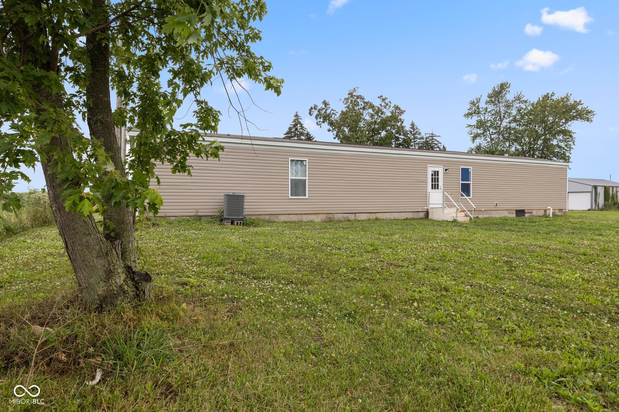 2316 East Division Road Hillsboro, IN 47949 - Photo 38 of 42 Gallery Image 38