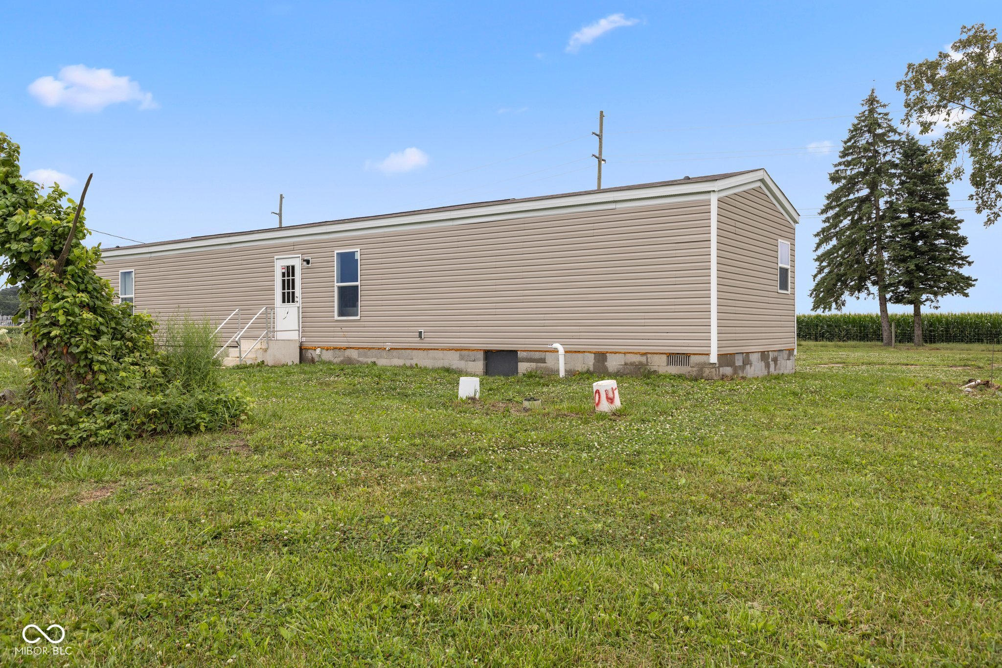 2316 East Division Road Hillsboro, IN 47949 - Photo 40 of 42 Gallery Image 40