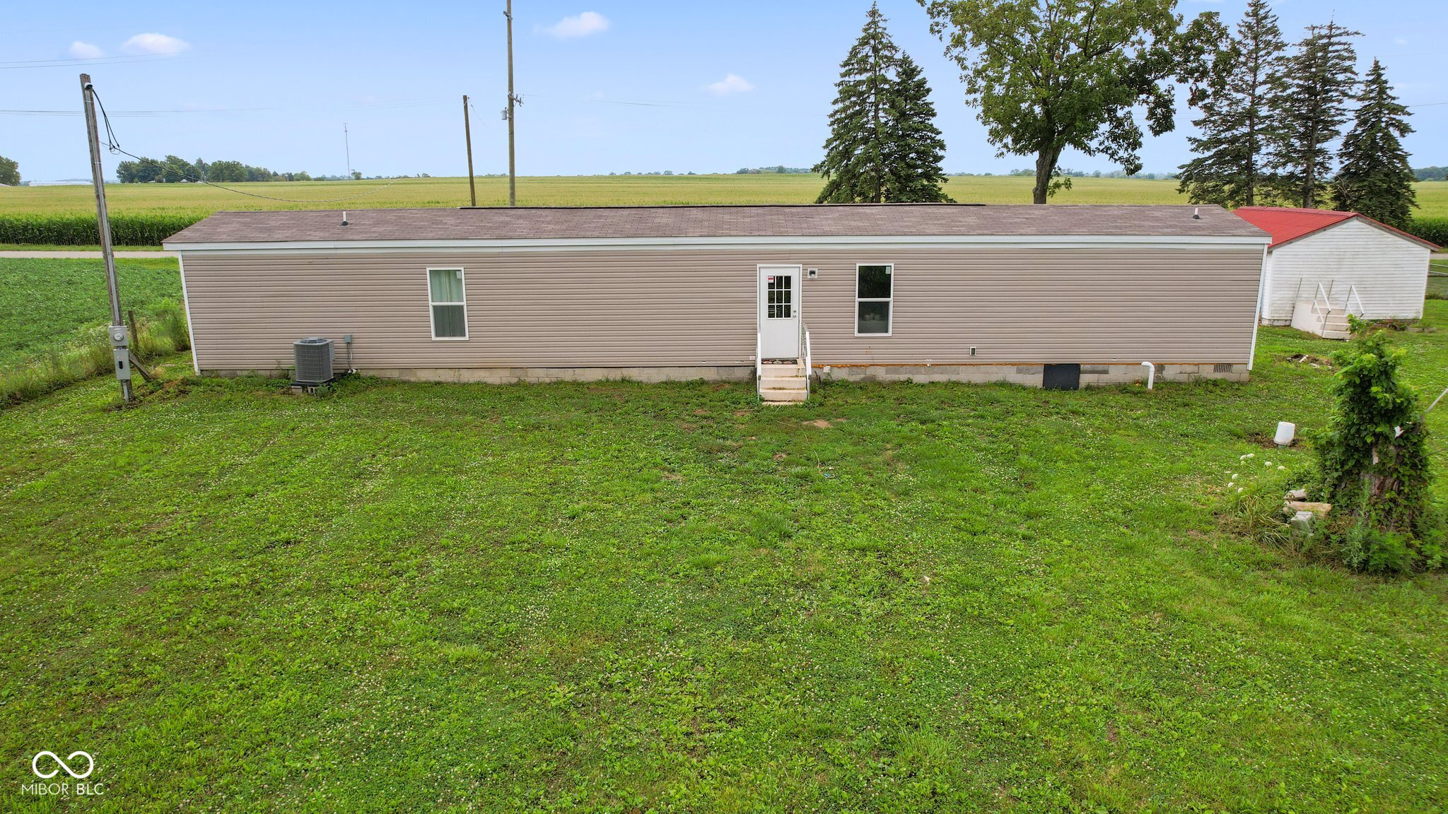 2316 East Division Road Hillsboro, IN 47949 - Photo 6 of 42 Gallery Image 6