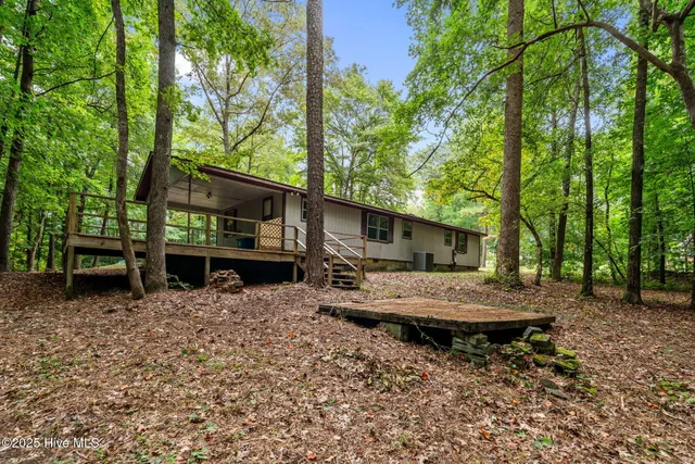 $270,000 | 201 Poplar Street, Carthage, NC 28327