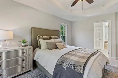 $775,000 | 407 Kettlebridge Drive, Cary, NC 27511