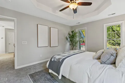 $775,000 | 407 Kettlebridge Drive, Cary, NC 27511