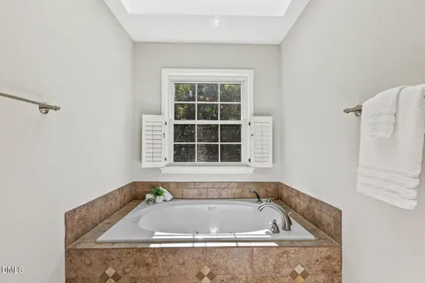 $775,000 | 407 Kettlebridge Drive, Cary, NC 27511