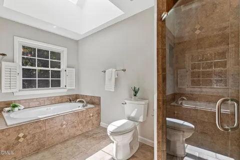 $775,000 | 407 Kettlebridge Drive, Cary, NC 27511