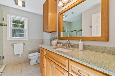 $775,000 | 407 Kettlebridge Drive, Cary, NC 27511