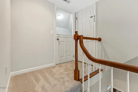 $775,000 | 407 Kettlebridge Drive, Cary, NC 27511