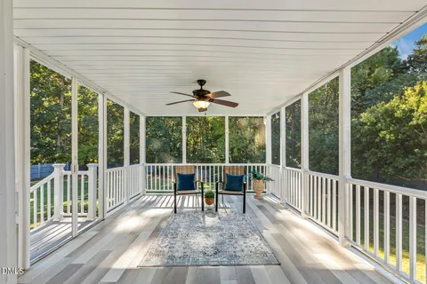 $775,000 | 407 Kettlebridge Drive, Cary, NC 27511