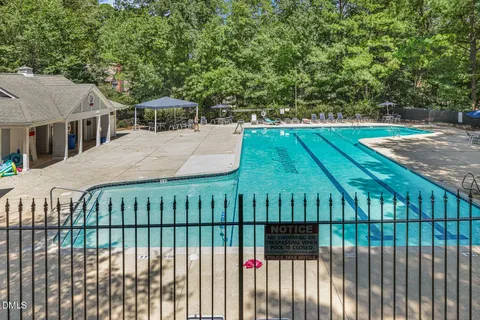 $775,000 | 407 Kettlebridge Drive, Cary, NC 27511