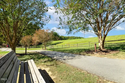 $775,000 | 407 Kettlebridge Drive, Cary, NC 27511