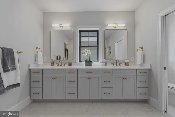 $2,599,000 | 724 North Cleveland Street, Arlington, VA 22201