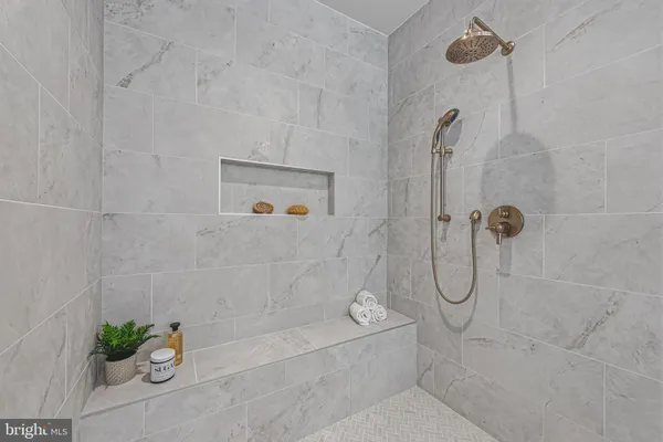 $2,599,000 | 724 North Cleveland Street, Arlington, VA 22201