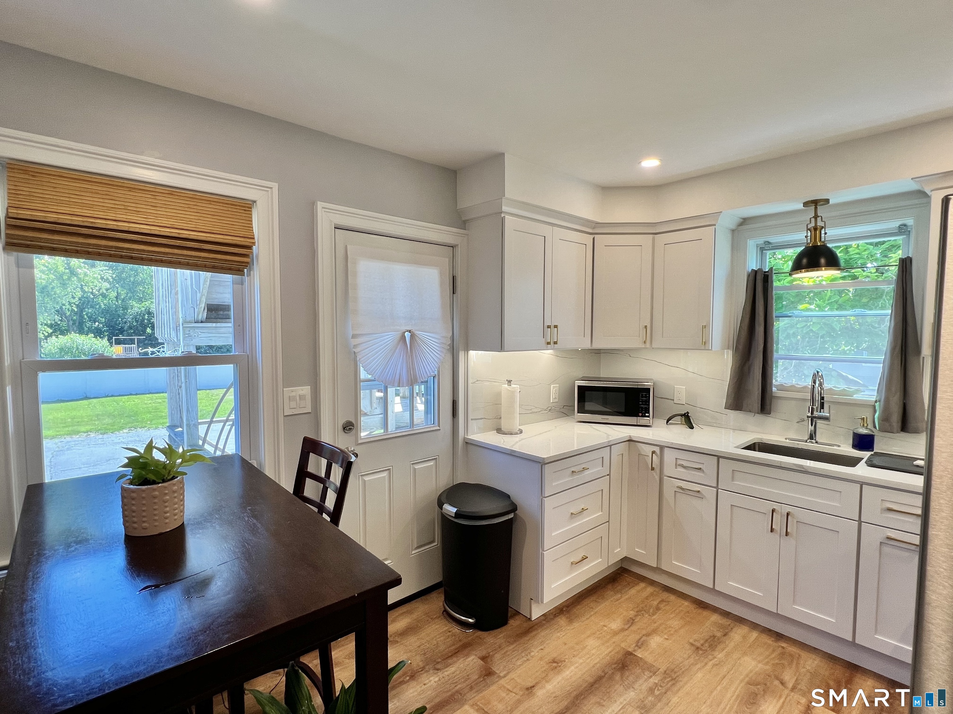 444 Huntington Road Stratford, CT 06614 - Photo 18 of 20