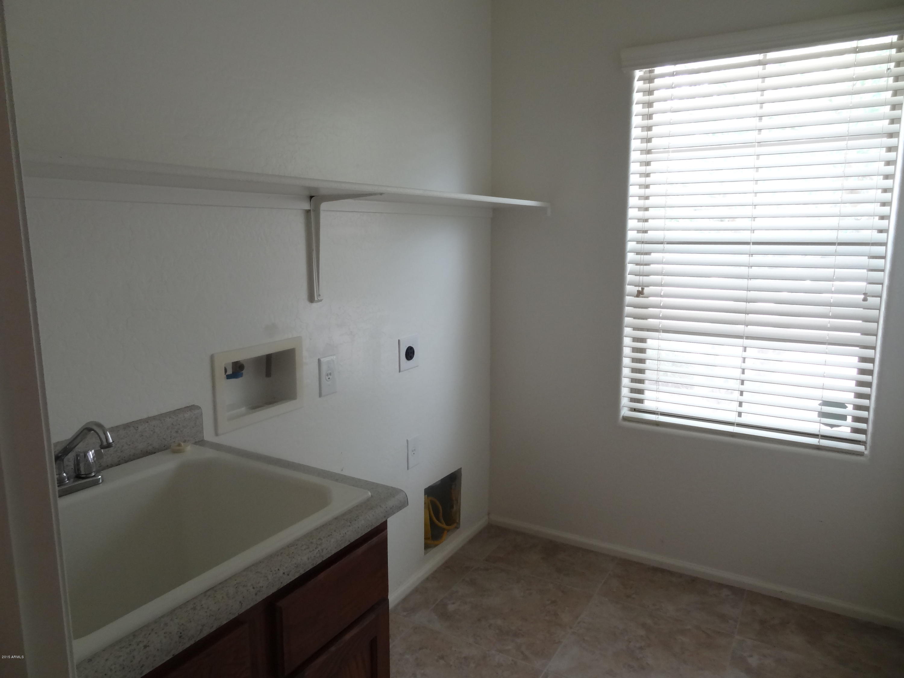 45255 West Rhea Road Maricopa, AZ 85139 - Photo 25 of 36 DSC01952