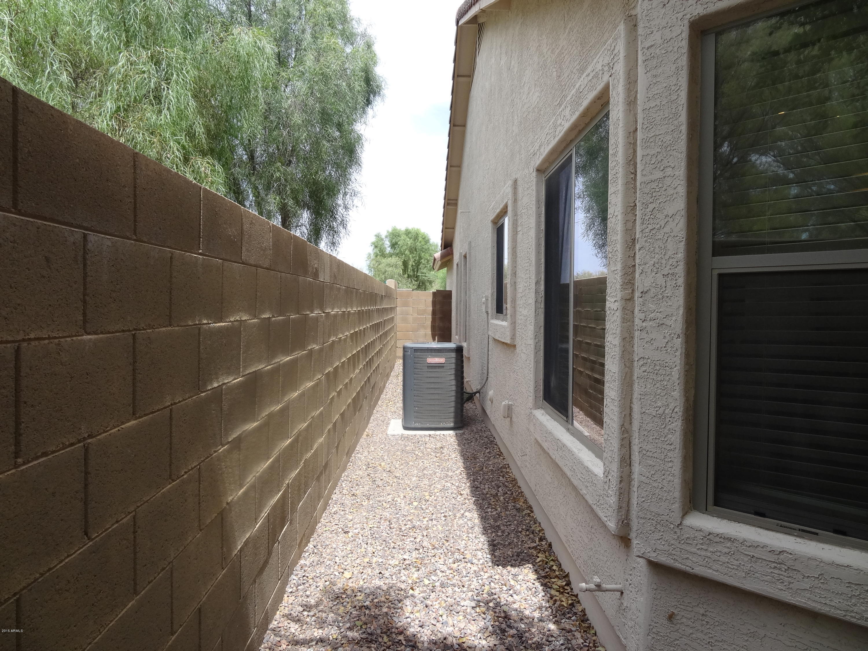 45255 West Rhea Road Maricopa, AZ 85139 - Photo 32 of 36 DSC01959