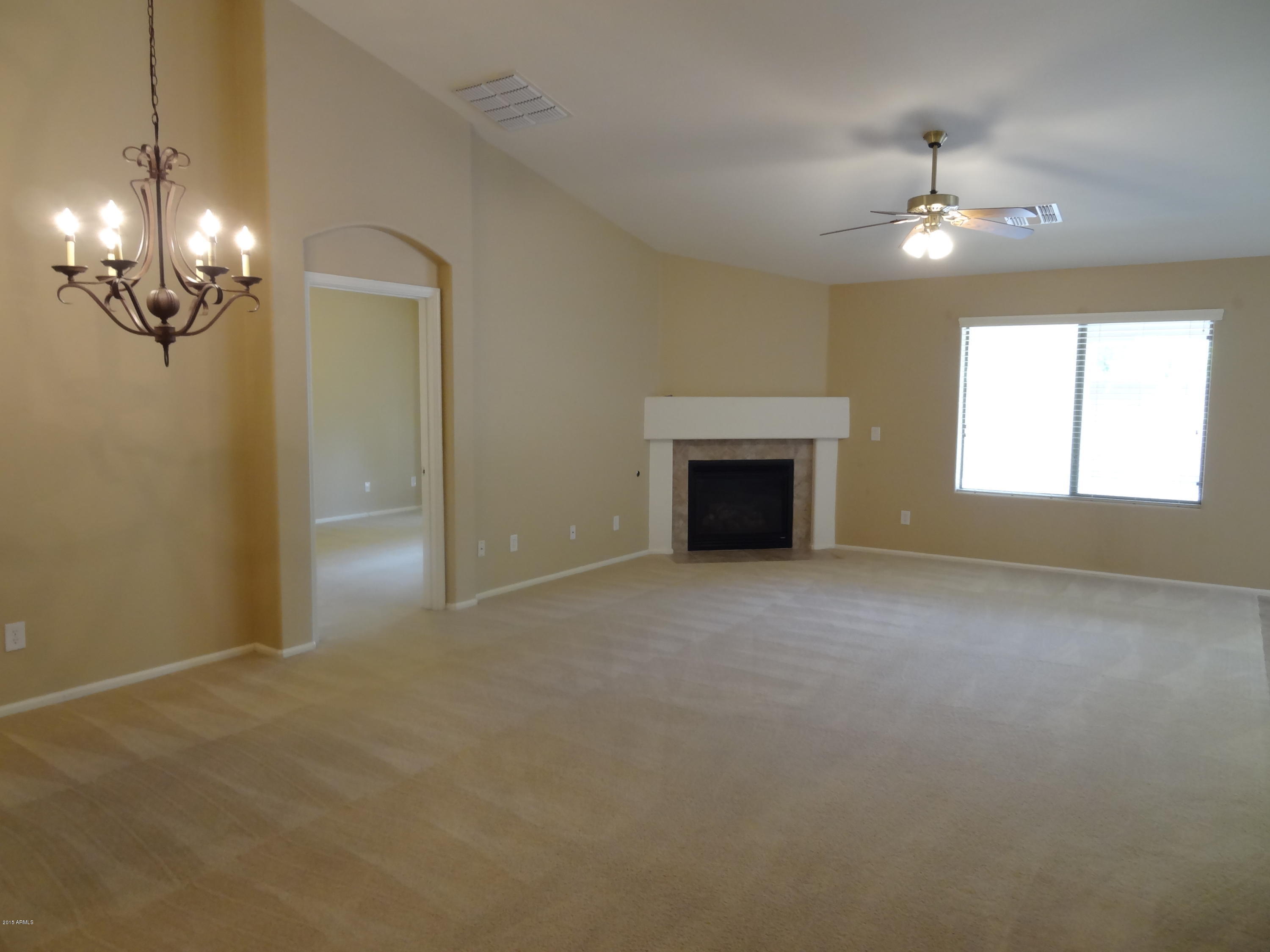 45255 West Rhea Road Maricopa, AZ 85139 - Photo 5 of 36 DSC01932