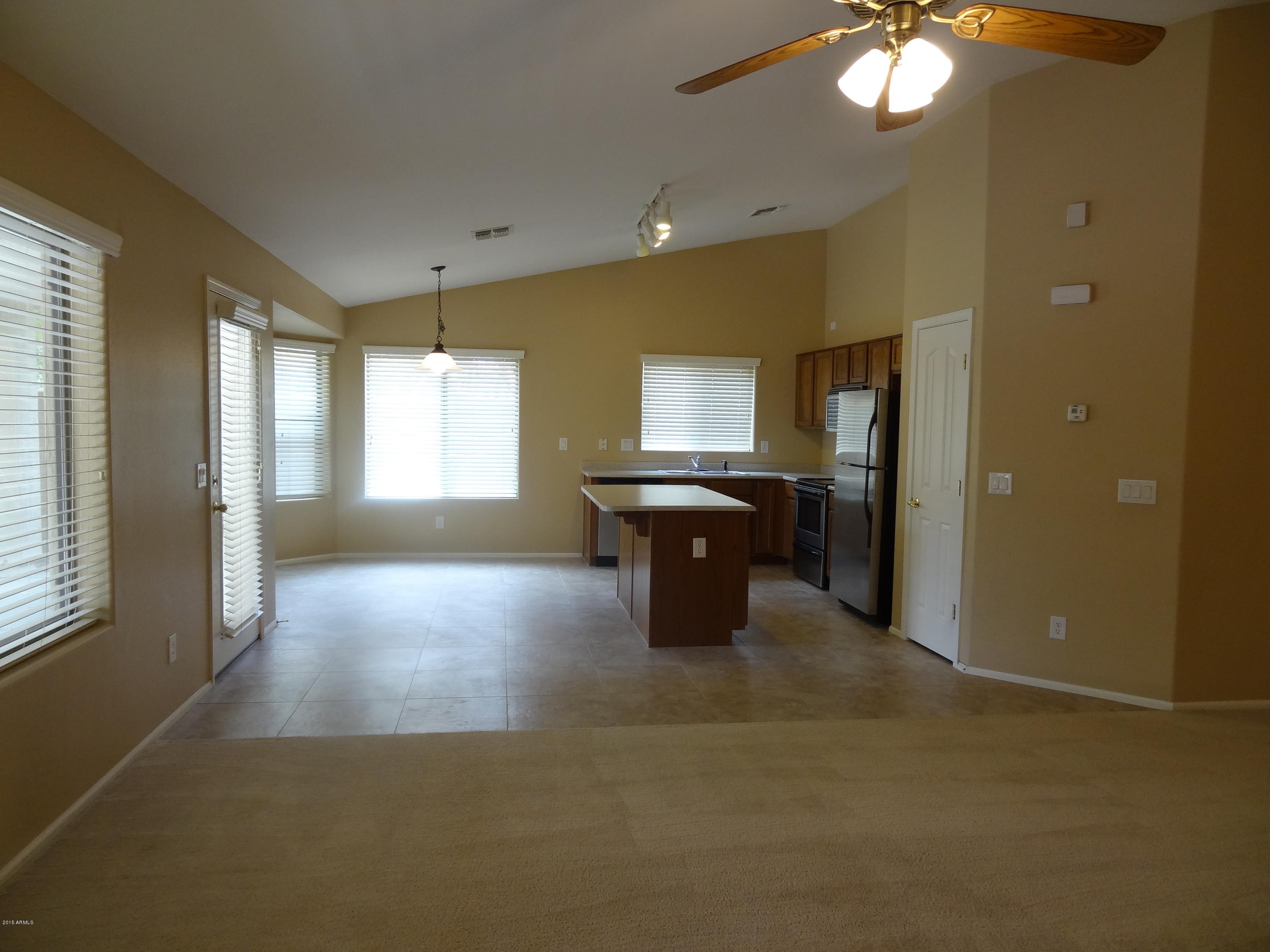 45255 West Rhea Road Maricopa, AZ 85139 - Photo 7 of 36 DSC01934