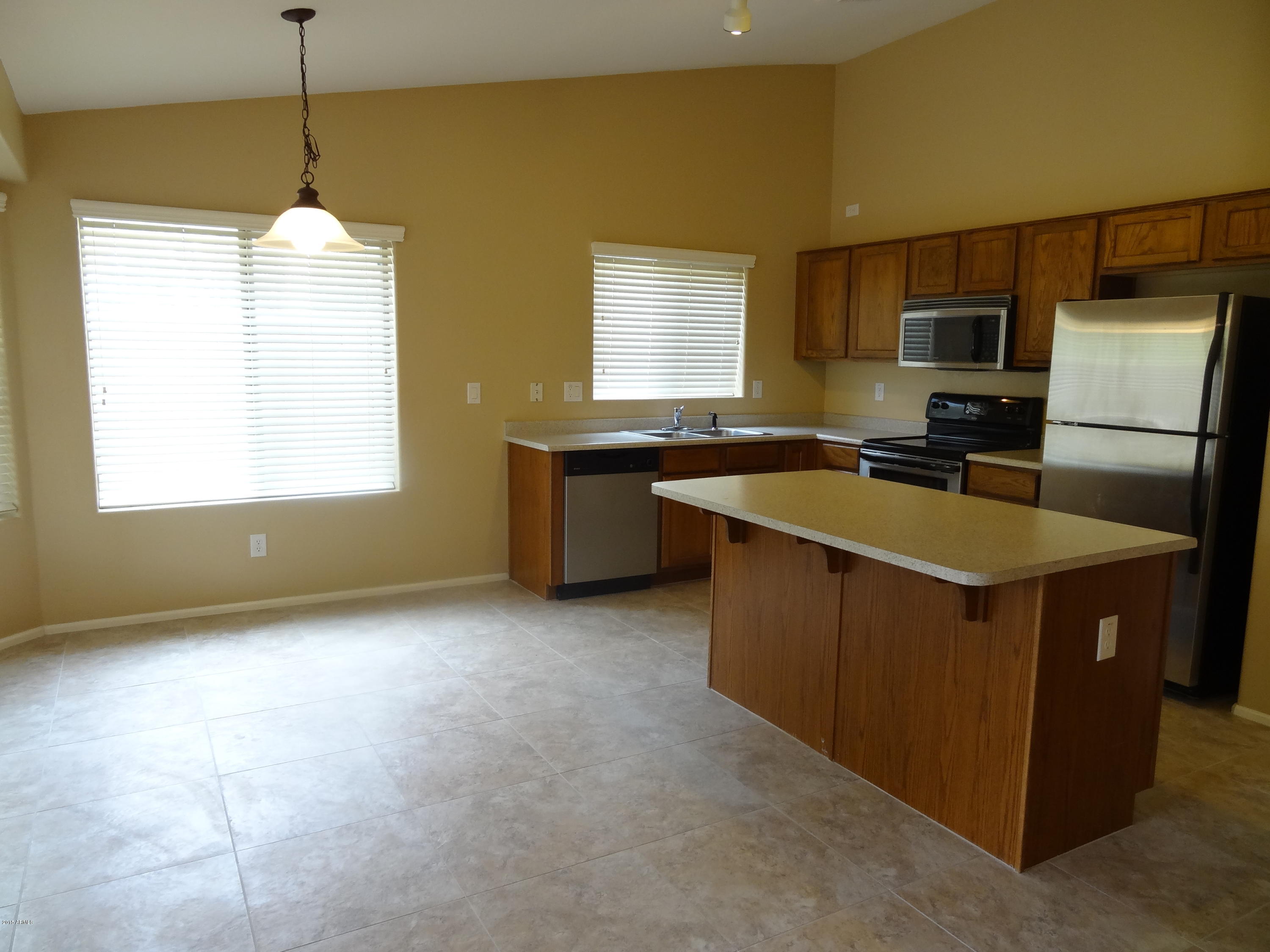 45255 West Rhea Road Maricopa, AZ 85139 - Photo 8 of 36 DSC01935