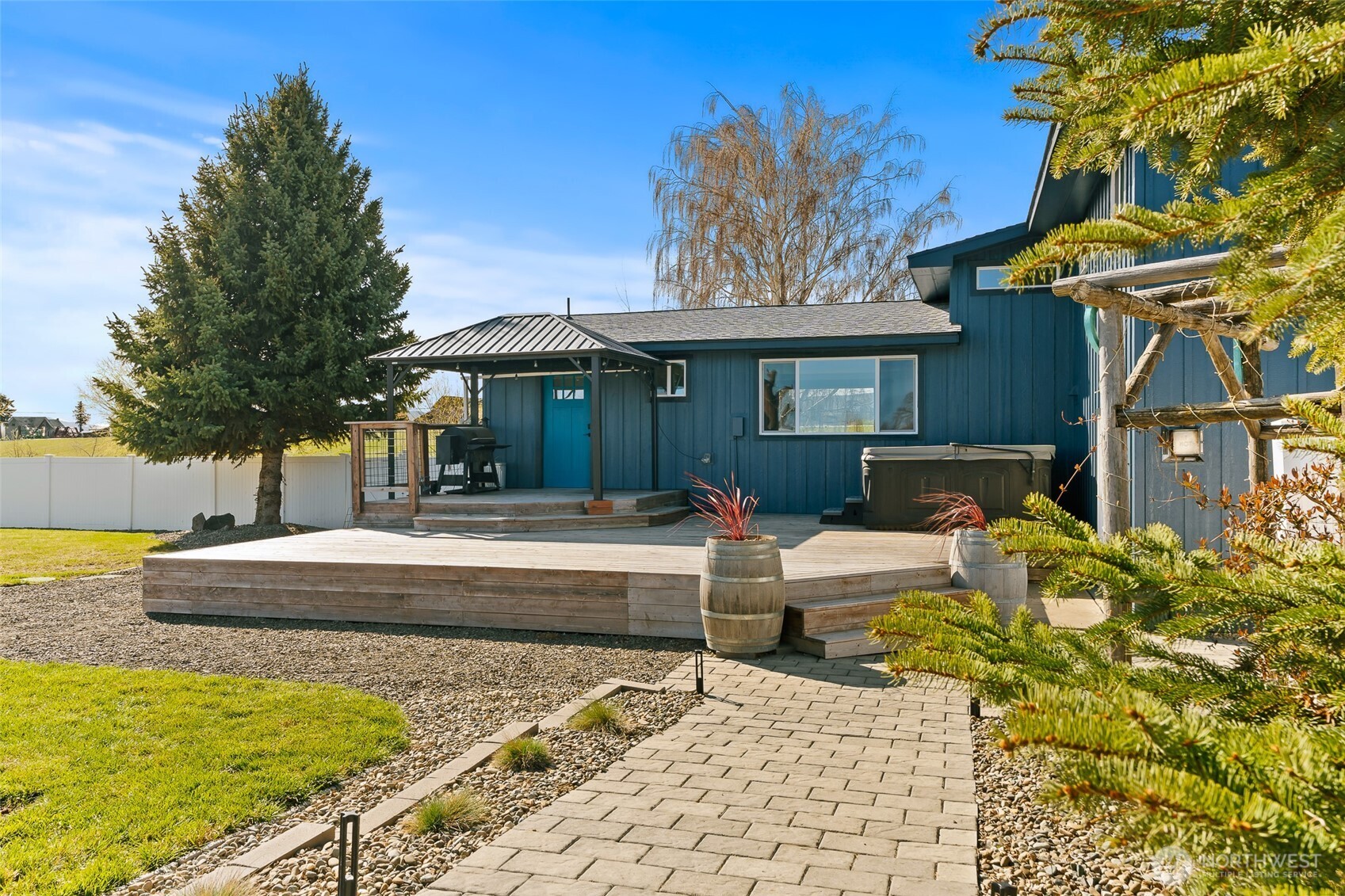 341 Robinson Canyon Road Ellensburg, WA 98926 - Photo 5 of 39
