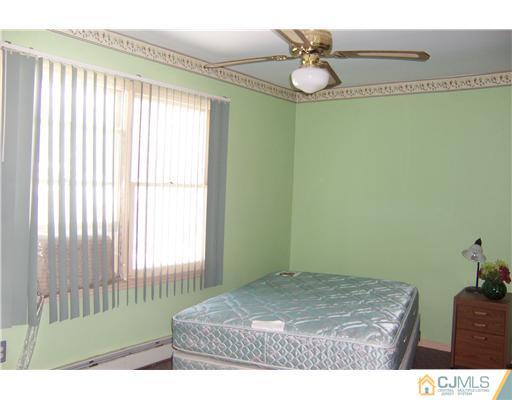 80 South Hill Road Colonia, NJ 07067 - Photo 14 of 25