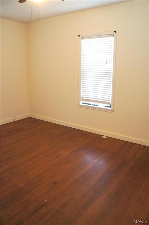 106 West 5th S Street Mount Olive, IL 62069 - Photo 9 of 12