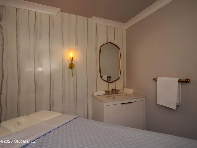 $975,000 | 19 Washington Street, Unit 260N, Saratoga Springs, NY 12866