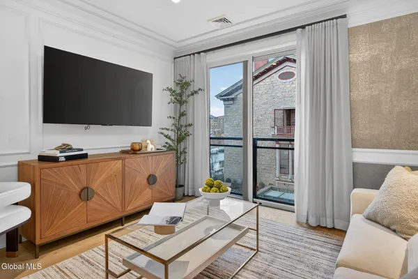 $975,000 | 19 Washington Street, Unit 260N, Saratoga Springs, NY 12866