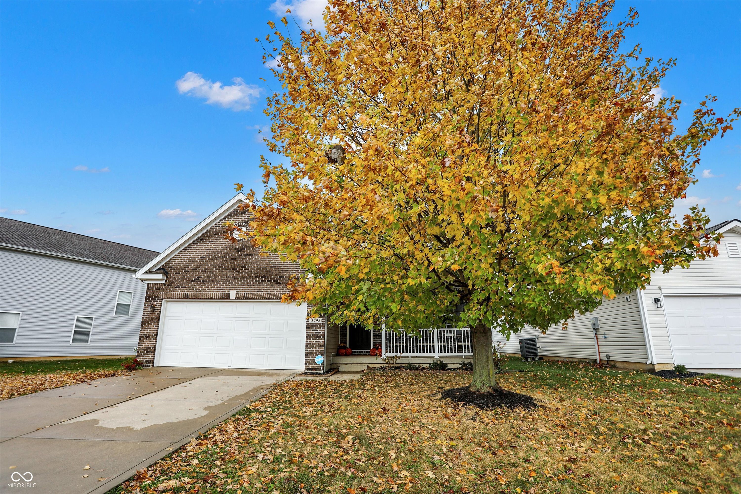 3795 Dusty Sands Road Whitestown, IN 46075 - Photo 3 of 67