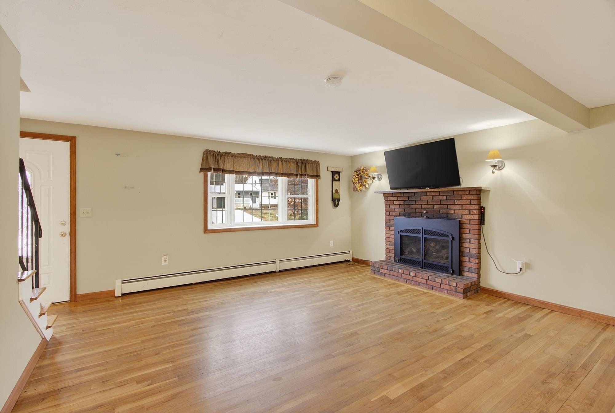 20 Jakes Lane Merrimack, NH 03054 - Photo 13 of 52