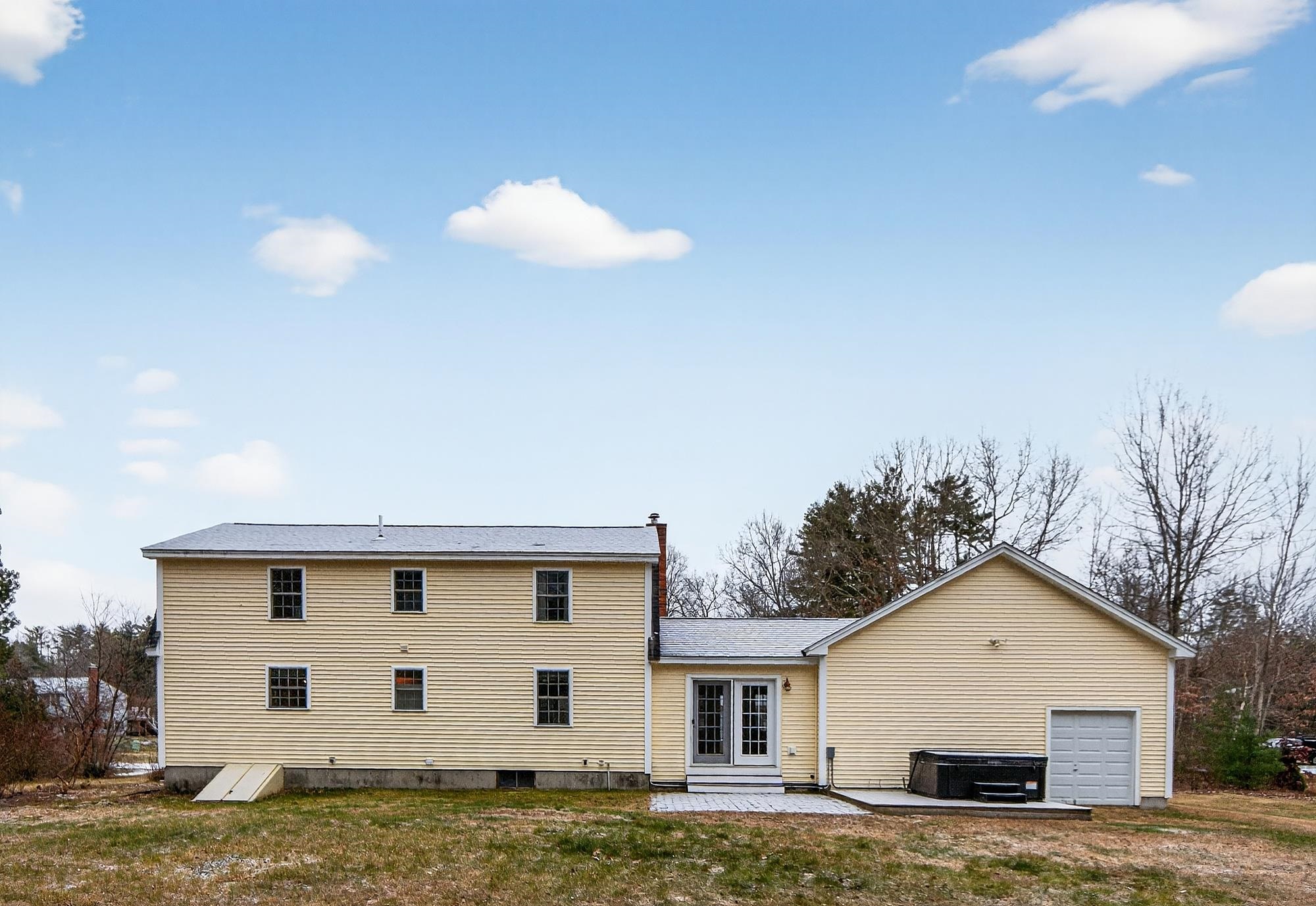 20 Jakes Lane Merrimack, NH 03054 - Photo 3 of 52