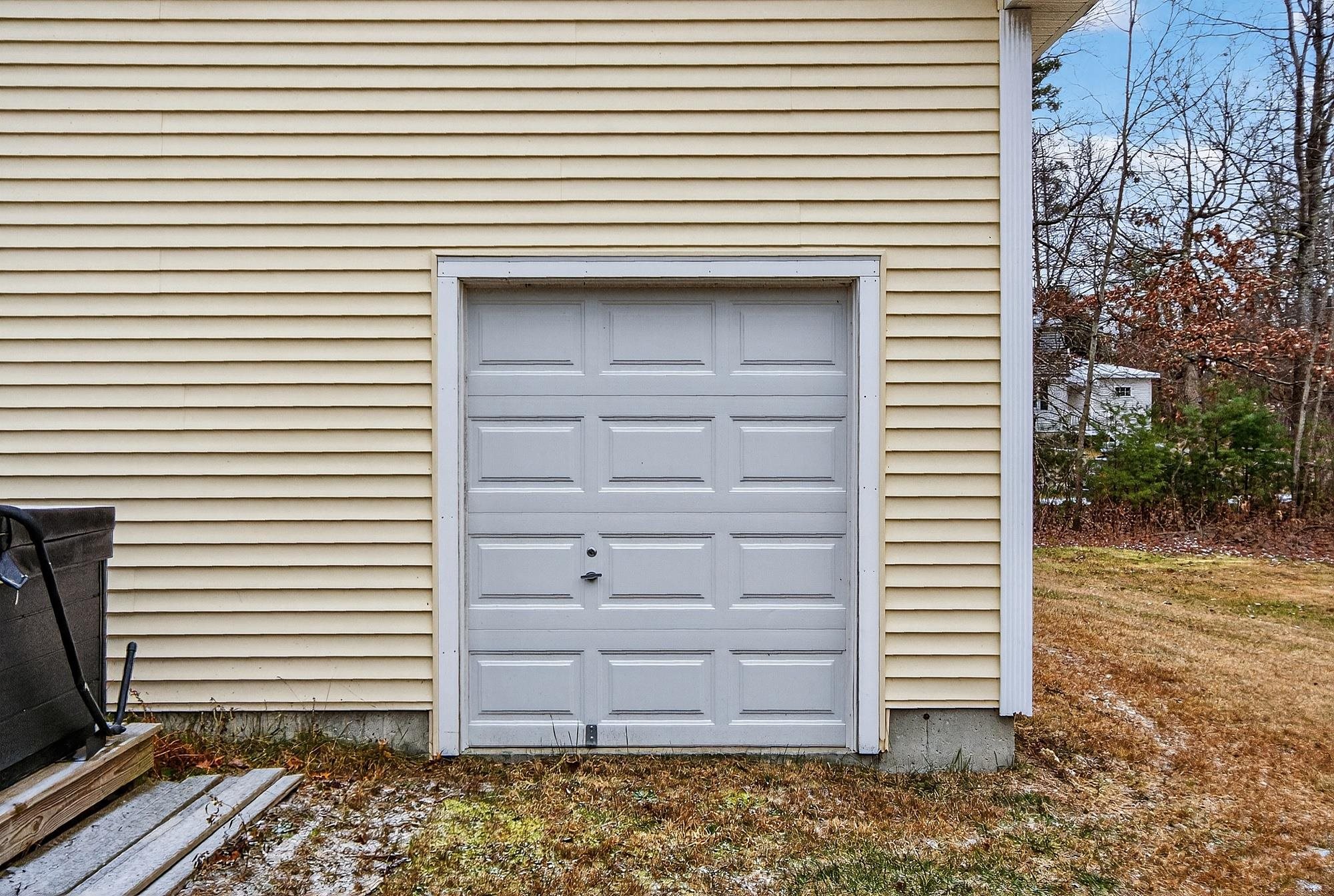 20 Jakes Lane Merrimack, NH 03054 - Photo 9 of 52