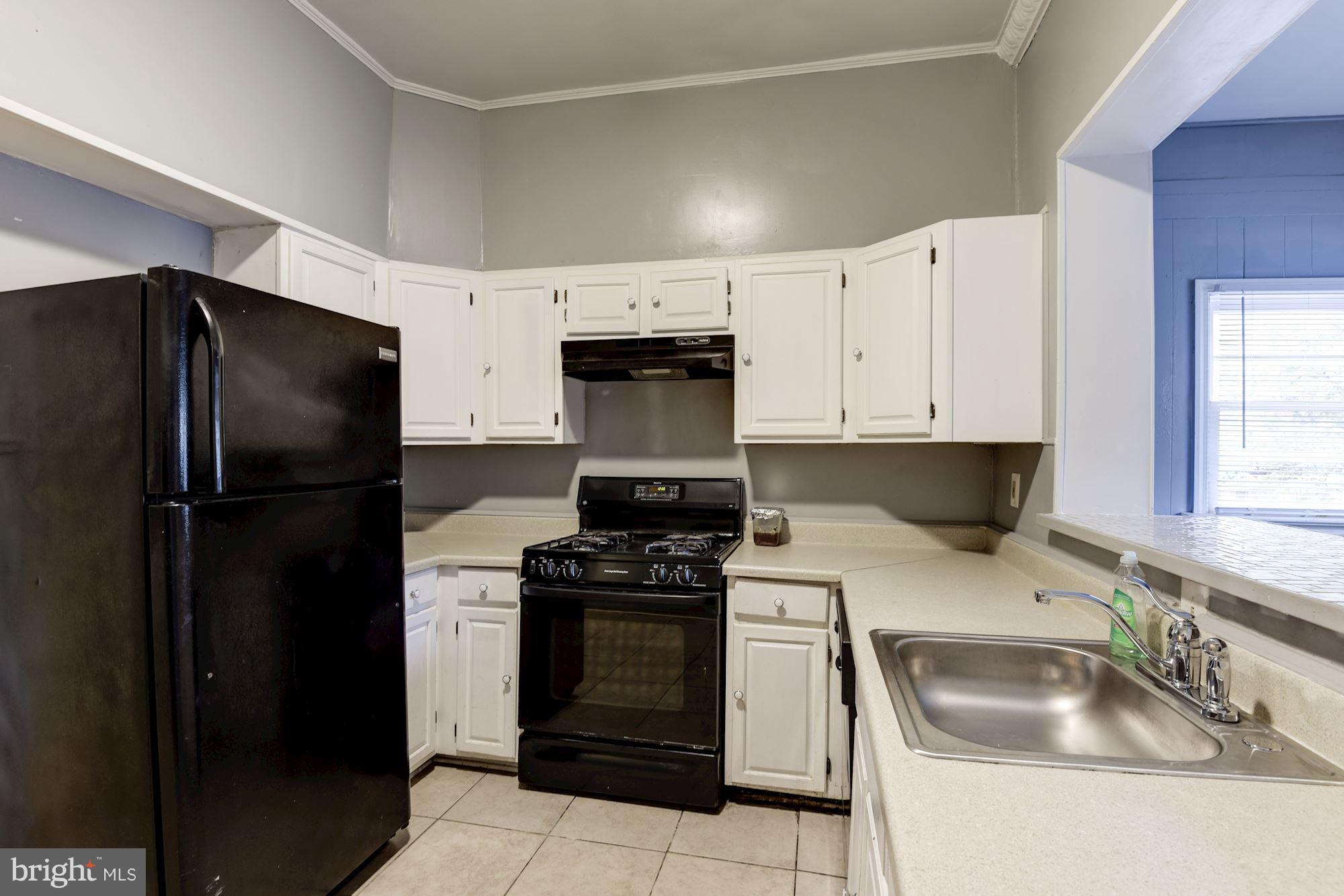 123 U Street Northwest Washington, DC 20001 - Photo 14 of 30 Kitchen
