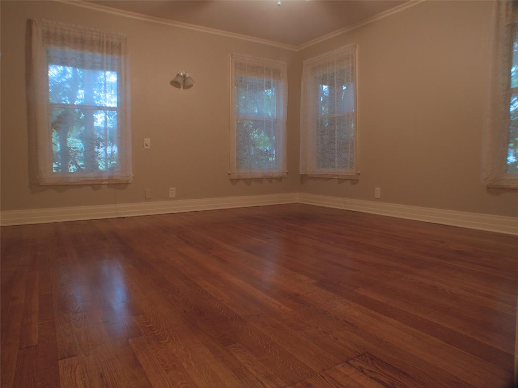 409 Jagoe Street Denton, TX 76201 - Photo 7 of 8