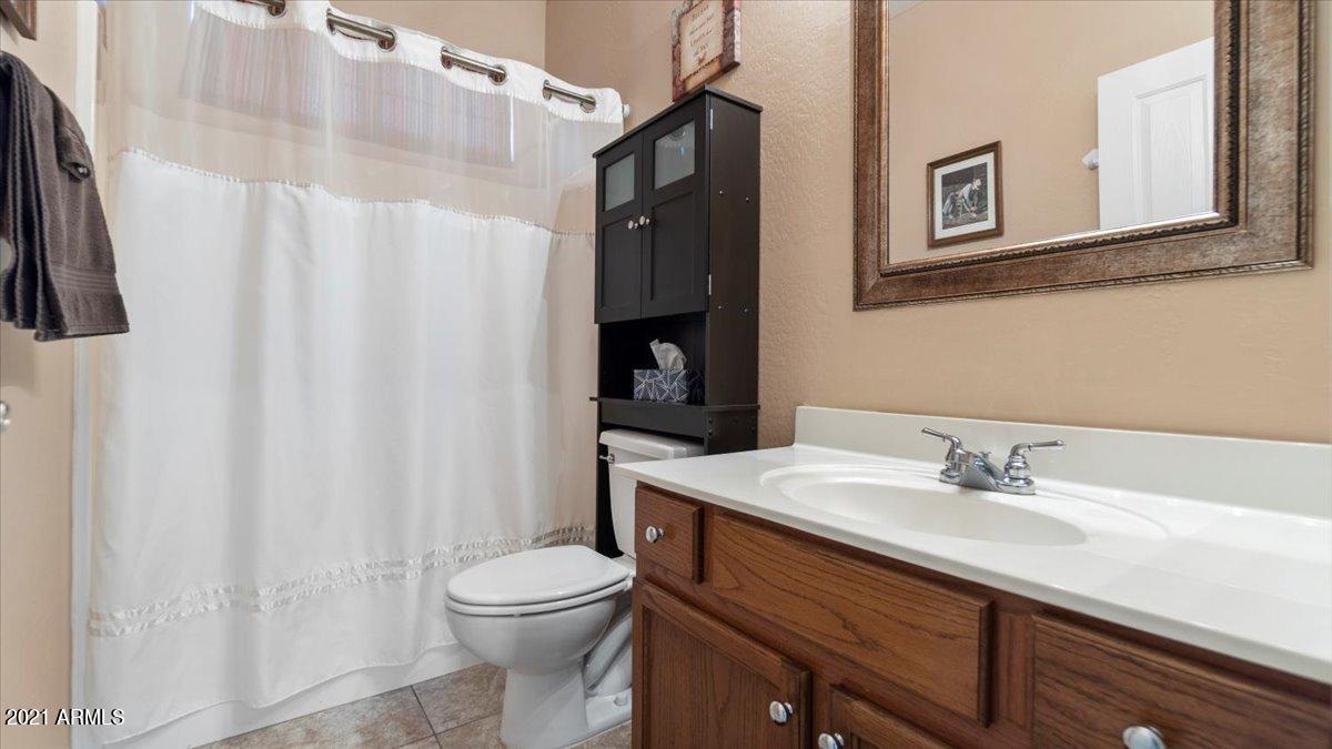 45306 West Rhea Road Maricopa, AZ 85139 - Photo 15 of 20 15-Bathroom