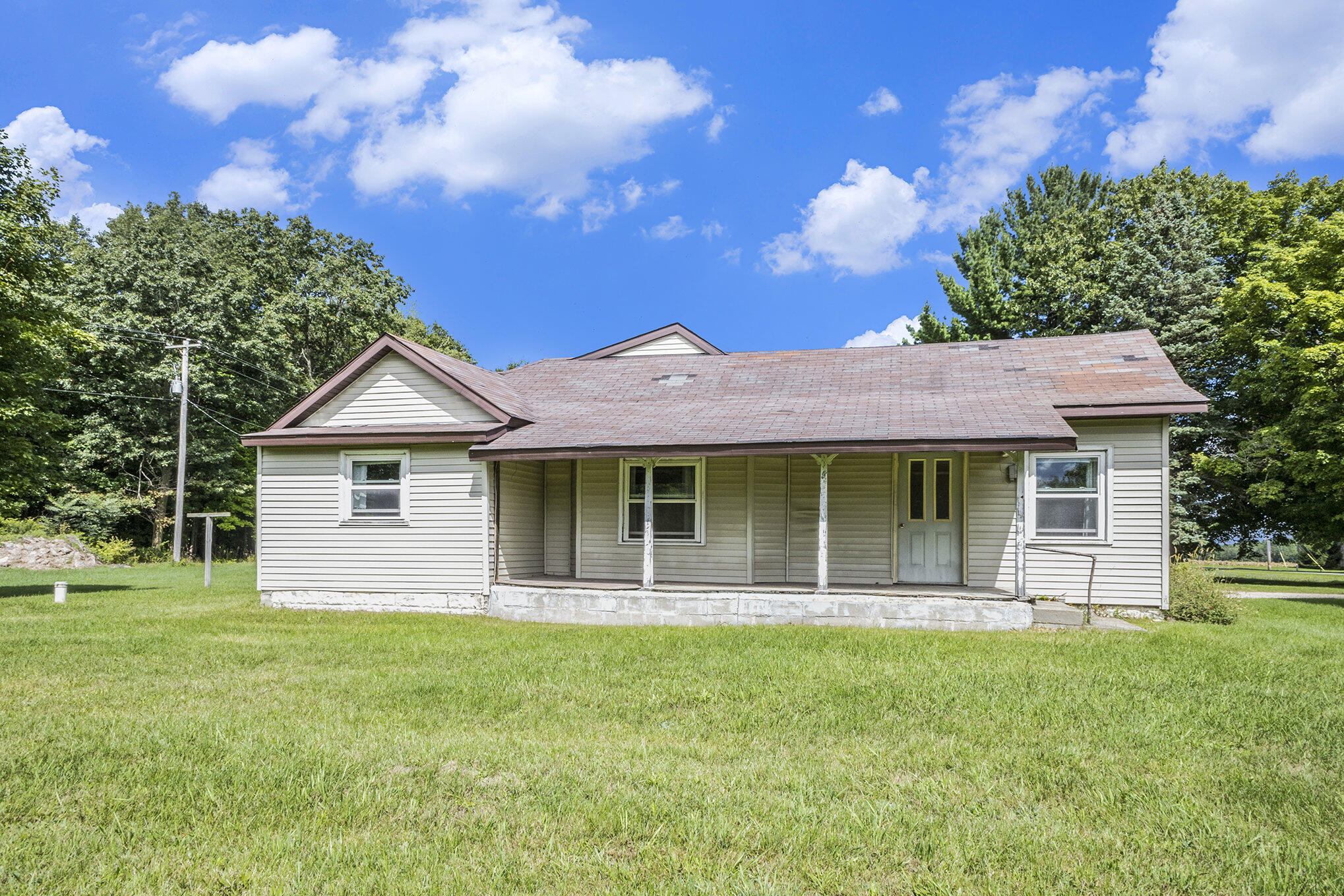 5057 North Bailey Road Coral, MI 49322 - Photo 5 of 33 020_img_8194_614