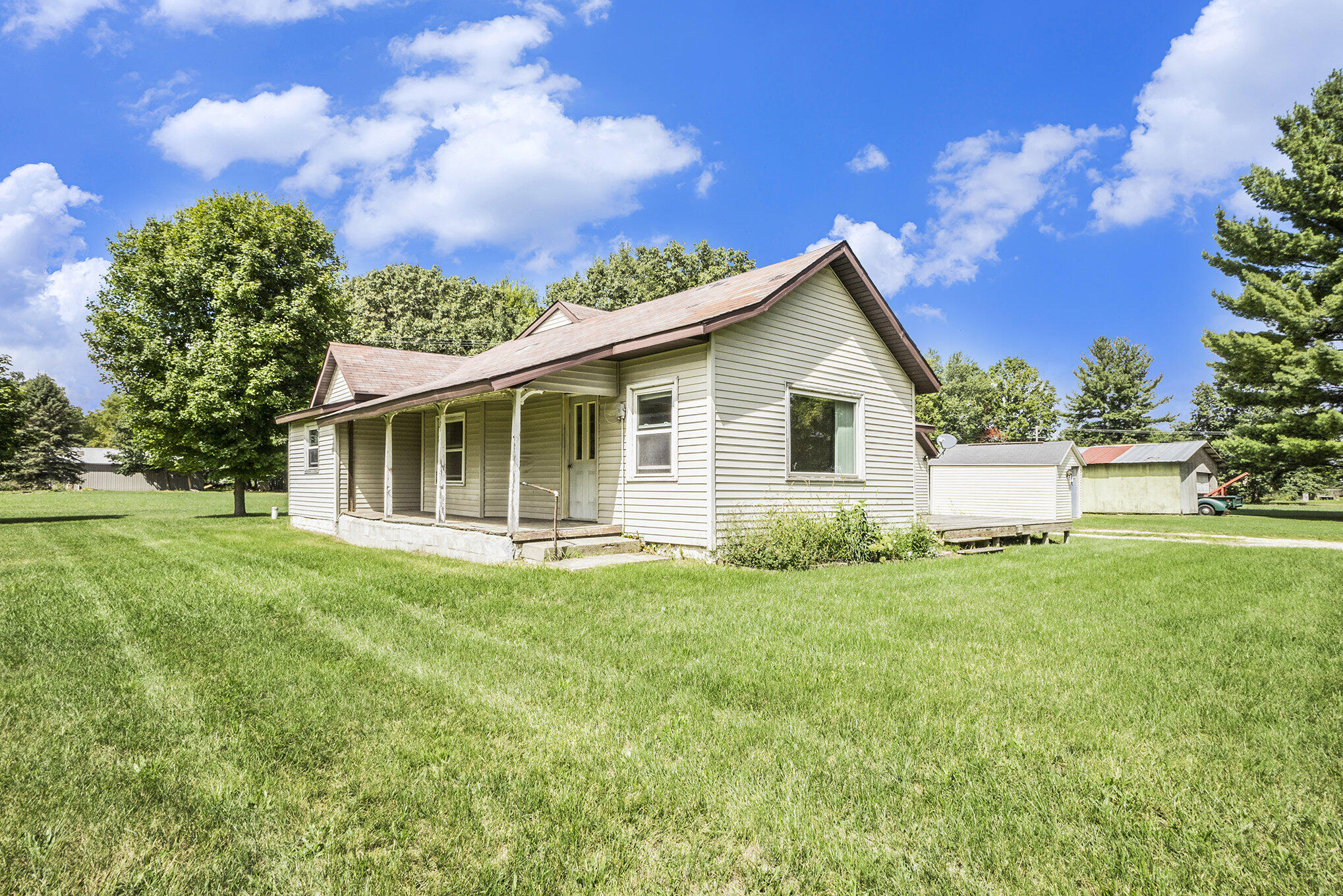 5057 North Bailey Road Coral, MI 49322 - Photo 6 of 33 021_img_8193_703