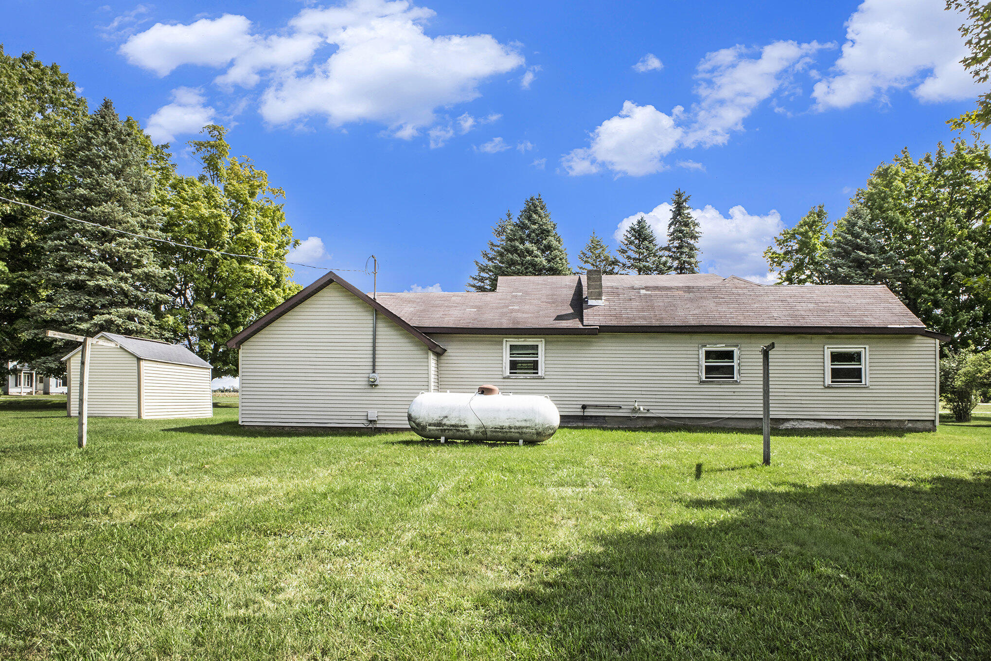 5057 North Bailey Road Coral, MI 49322 - Photo 8 of 33 023_img_8197_664