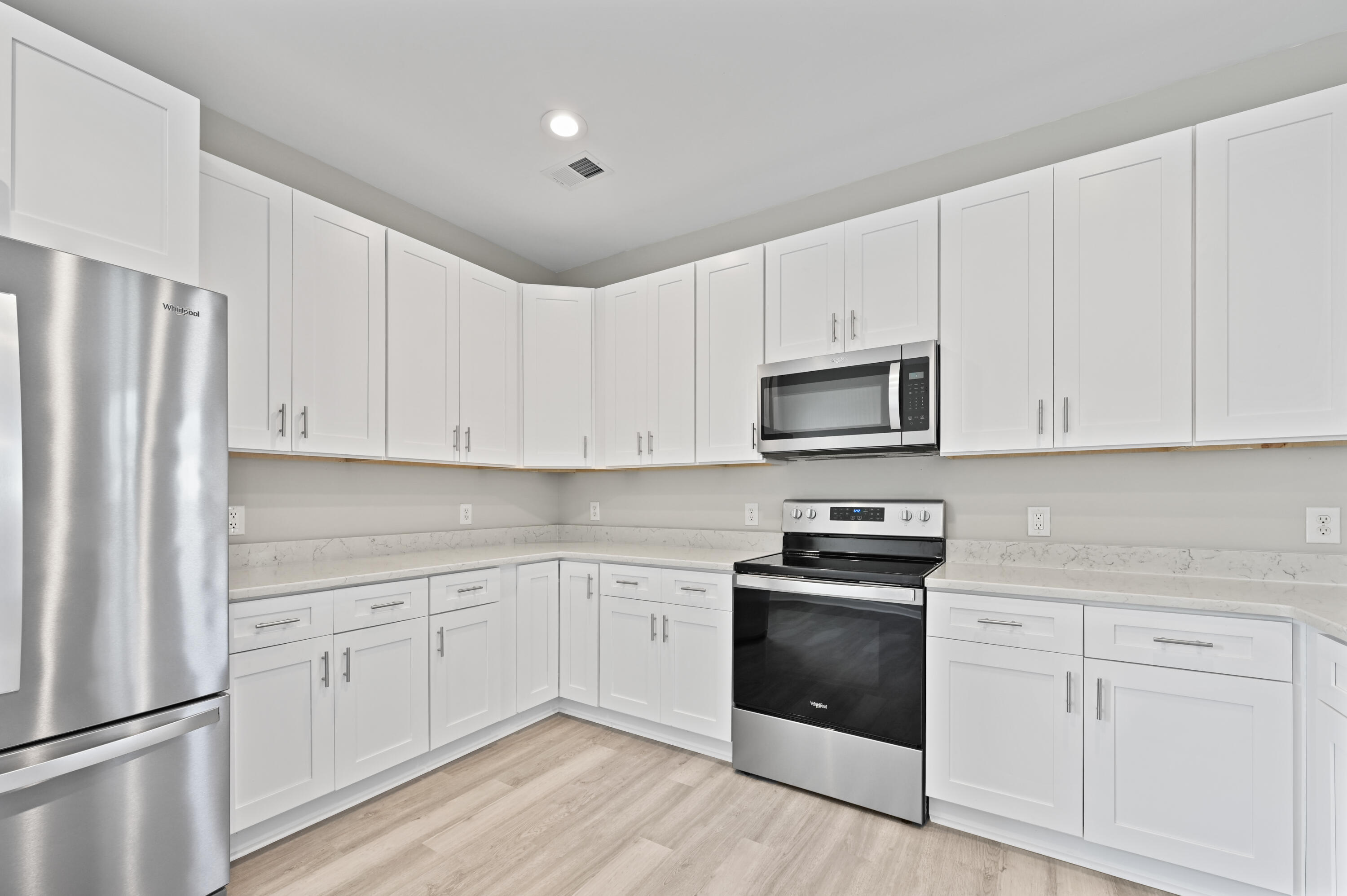413 Forest Hills Road Summerville, SC 29486 - Photo 5 of 24 DSC_4194