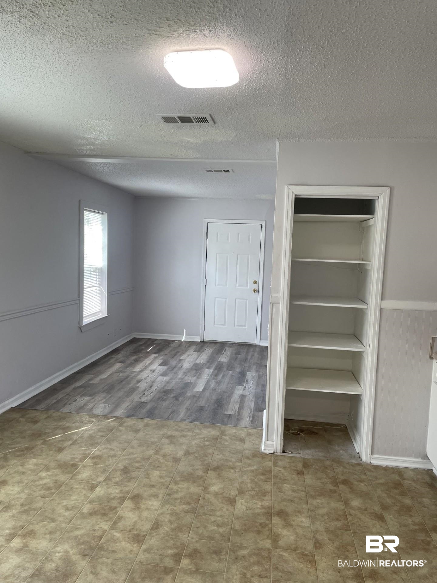 85 Cody Road South Mobile, AL 36608 - Photo 8 of 15 Kitchen