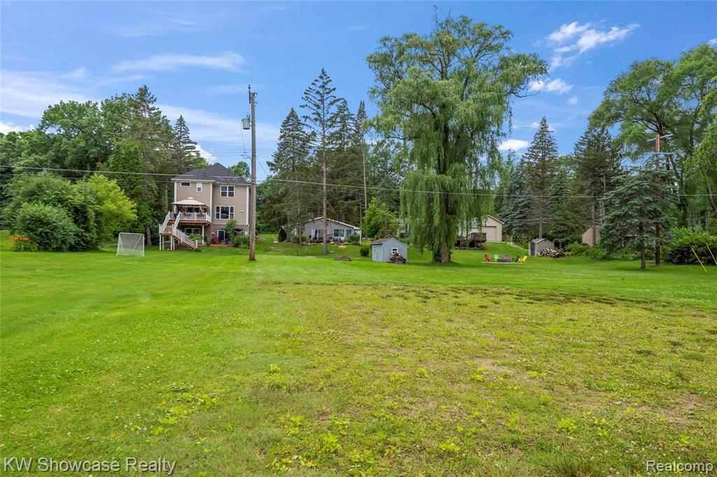 5710 Bullard Road Fenton, MI 48430 - Photo 25 of 31