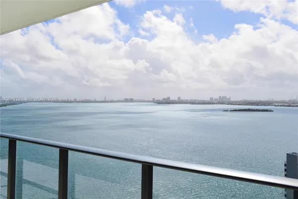 $6,200 | 650 Northeast 32nd Street, Unit 2804, Miami, FL 33137