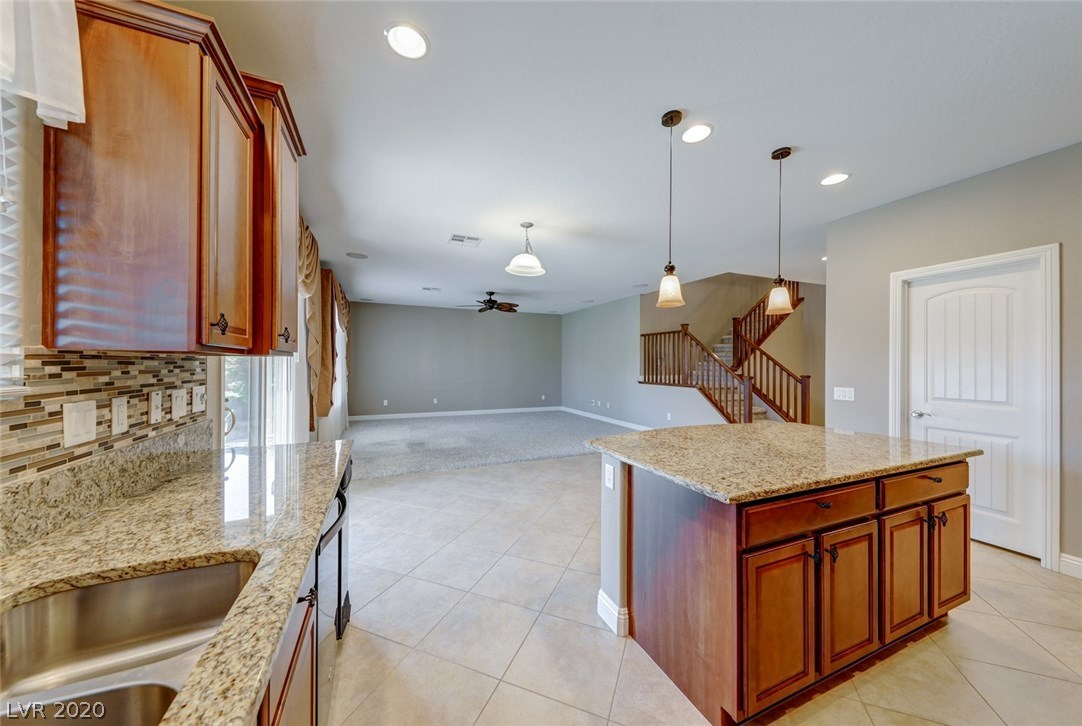 6963 Los Lagos Road Las Vegas, NV 89178 - Photo 13 of 44 Gallery Image 13
