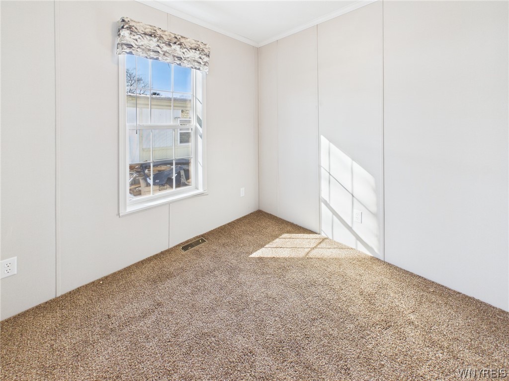 7898 Boston State Road, Unit 27 Hamburg, NY 14075 - Photo 6 of 11