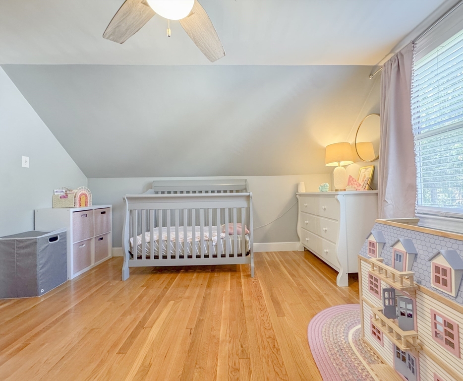 9 Reynolds Road Peabody, MA 01960 - Photo 5 of 40