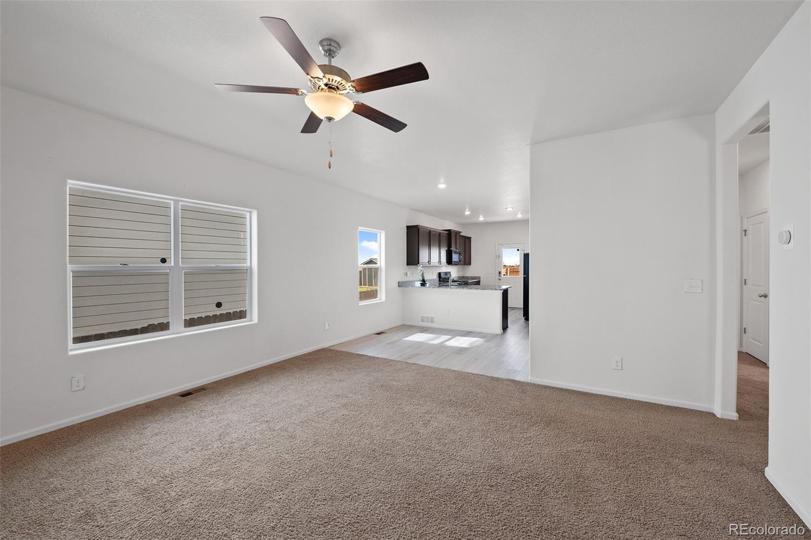 306 Walnut Street Bennett, CO 80102 - Photo 16 of 41