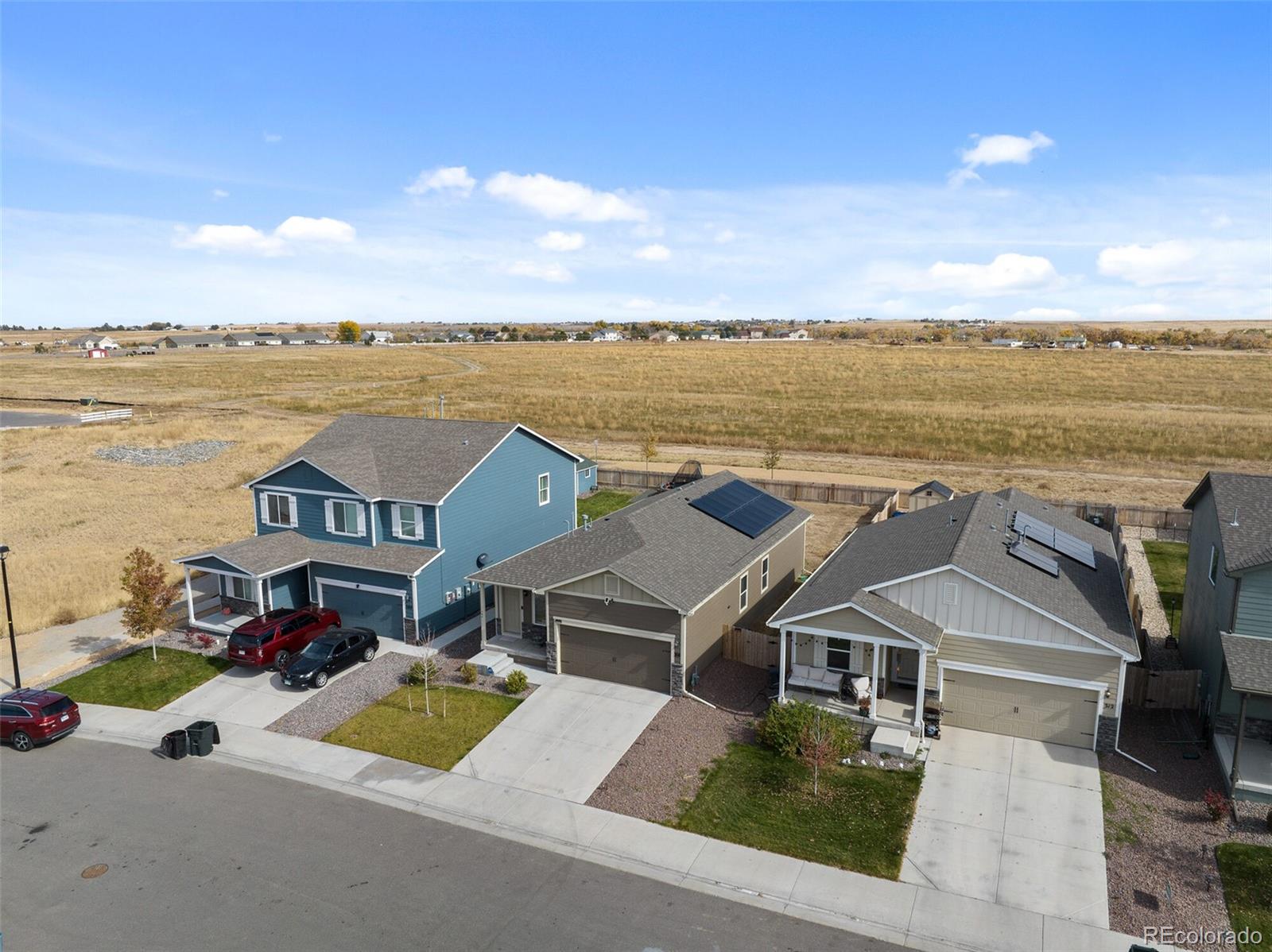 306 Walnut Street Bennett, CO 80102 - Photo 5 of 41