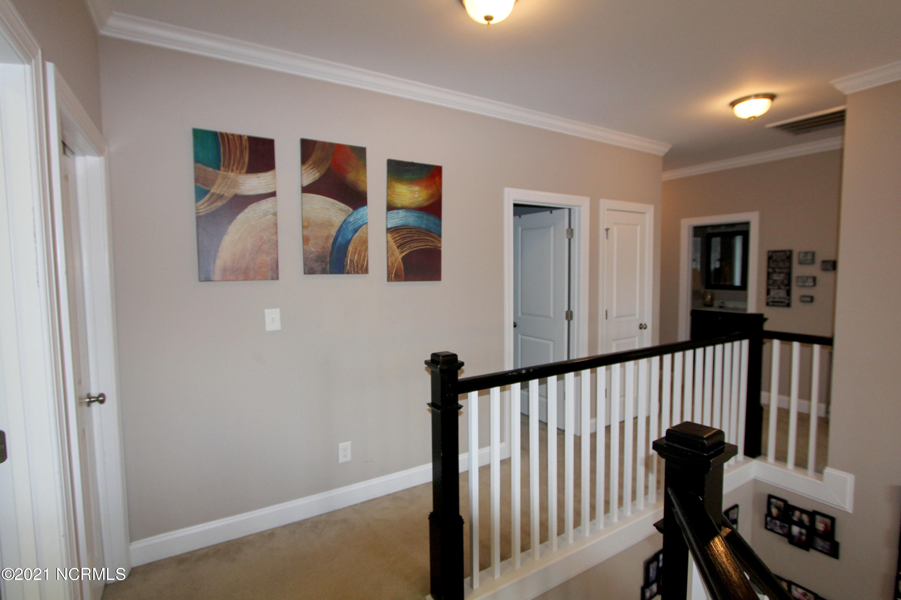 223 River Winding Road Jacksonville, NC 28540 - Photo 33 of 64 j stairs 0