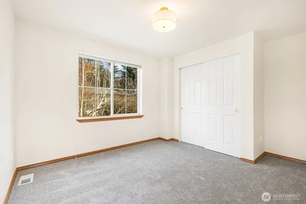 $545,000 | 923 Sarah Court Northwest, Olympia, WA 98502
